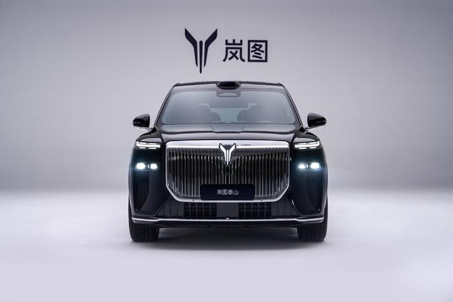 腔空悬!岚图泰山上市即王炸新葡京博彩3799万拿下三(图5) 腔空悬!岚图泰山上市即王炸新葡京博彩3799万拿下三(图5)