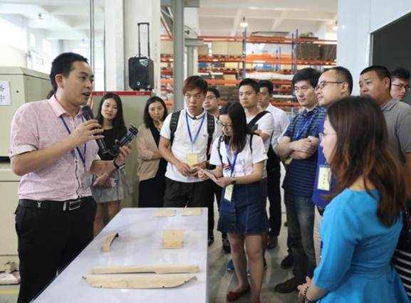 巴斯特的极致天窗工艺澳门新葡京网页遇见伟(图16)