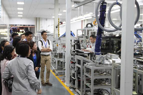 巴斯特的极致天窗工艺澳门新葡京网页遇见伟(图17)