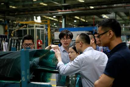 巴斯特的极致天窗工艺澳门新葡京网页遇见伟(图27)