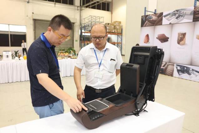 巴斯特的极致天窗工艺澳门新葡京网页遇见伟(图3)